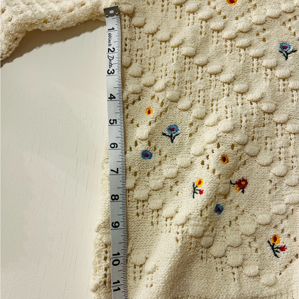 Vintage Inspired Classic Woman's Cream Embroidered Openwork Knit Cardigan - Picture 7 of 9